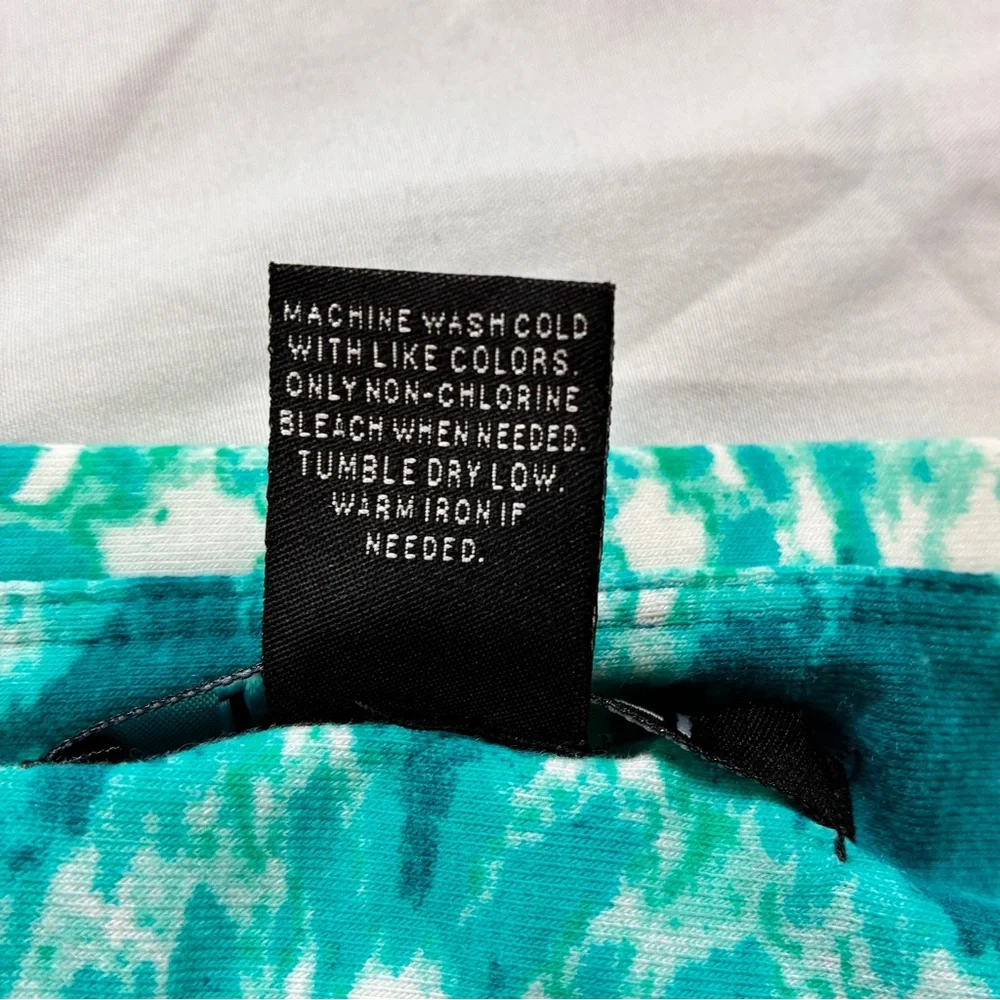 Roz and Ali NWT Teal and White Maxi Skirt